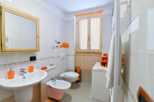 Foto bagno B&B A pochi passi a Polignano a Mare - Bari - 01